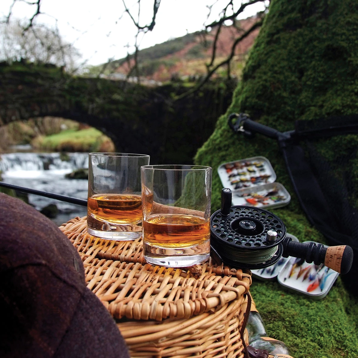 Exmoor Double Old Fashioned Whisky Glass 4 Exmoor Double Old Fashioned Whisky Glass - Image 2